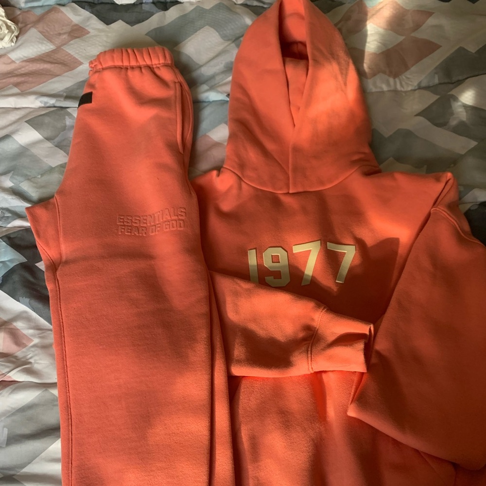 Coral Essential Kids Sweatsuit